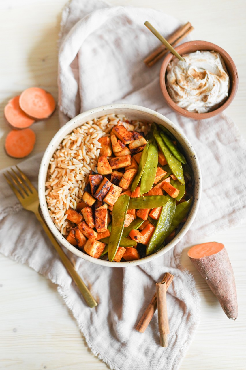 Buddah Bowl mit Kichererbsen Reis
