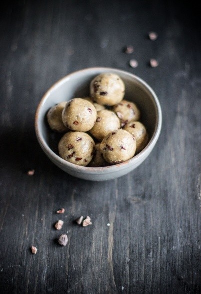 Raw Cookie Dough Bites